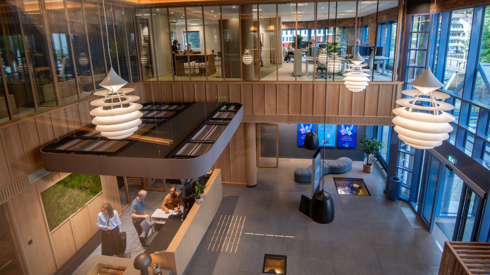 SpareBank1 Førde - holvikglas.no SpareBank1 Førde - holvikglas.no