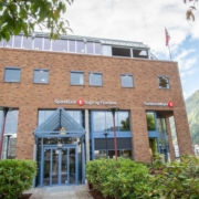 SpareBank1 Førde - holvikglas.no