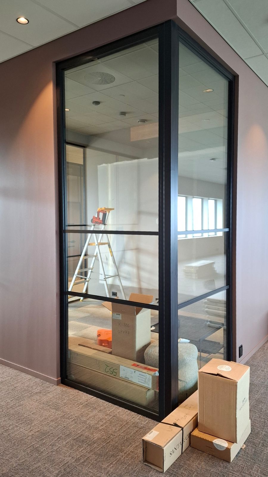 Svanemerka kontorbygg NorTekstil - holvikglas.no