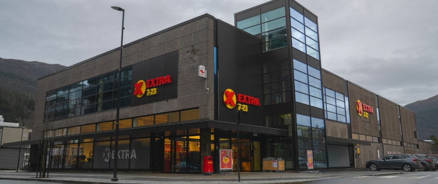 Domusbygget Førde - holvikglas.no Domusbygget Førde - holvikglas.no